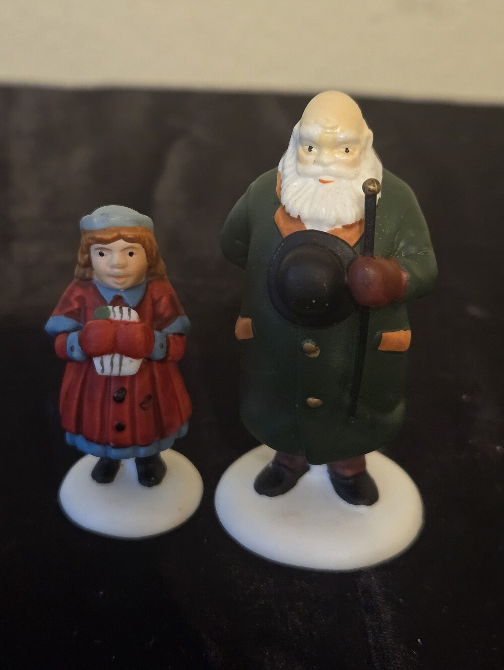 Department 56 Heritage Village Collection " Yes Virginia"